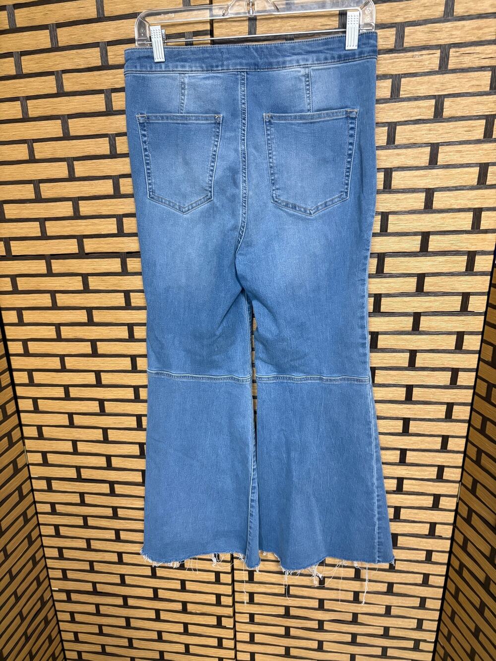 We‎ The Free Crop Jeans Size 29
